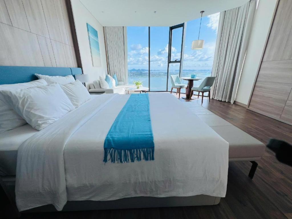 A LA CARTE Hạ Long Bay View biển tầng cao – Ha Long Bay